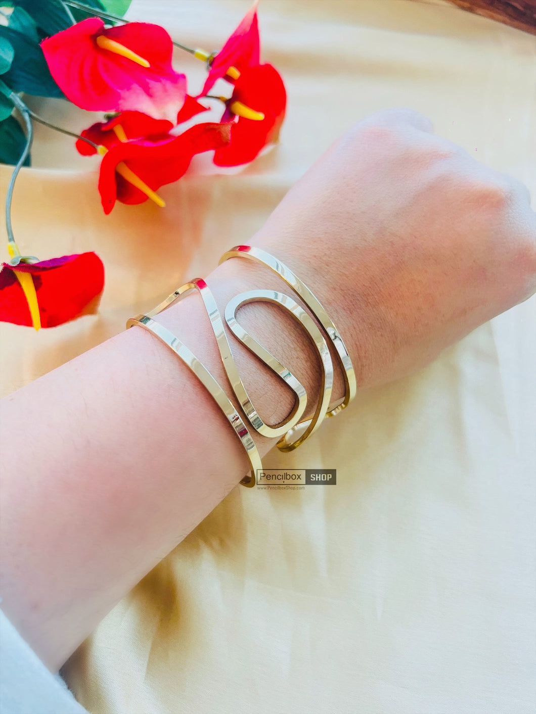 golden Cut work Stainless steel Broad Openable cuff Bracelet IDW