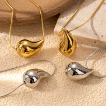 Load image into Gallery viewer, 18k gold plated waterdrop stainless steel necklace IDW
