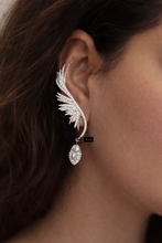 Load image into Gallery viewer, Celebrity ananya Panday Star Solitaire Ear cuff Earrings
