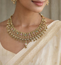 Load image into Gallery viewer, Heritage Rajwadi Green Ruby Designer Statement Necklace set
