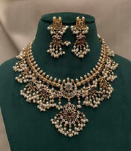 Load image into Gallery viewer, Cz Multicolor guttapusalu Kemp stone necklace set
