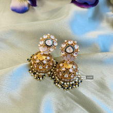 Load image into Gallery viewer, Pachi Kundan Moissanite ethnic jhumkas
