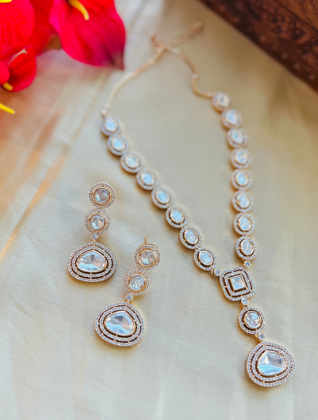 22k gold plated Tayani Kundan Dainty Simple Necklace set