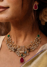 Load image into Gallery viewer, Peacock Red Theme Sabya floral gemstone premium necklace set
