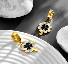 Load image into Gallery viewer, Clover black white 18k gold plated Stainless Steel earrings IDW
