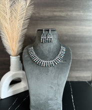 Load image into Gallery viewer, Multicolor Victorian American Diamond Drop Necklace set
