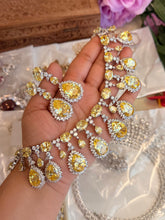 Load image into Gallery viewer, Premium Citrine silver Grand Solitaire Necklace set
