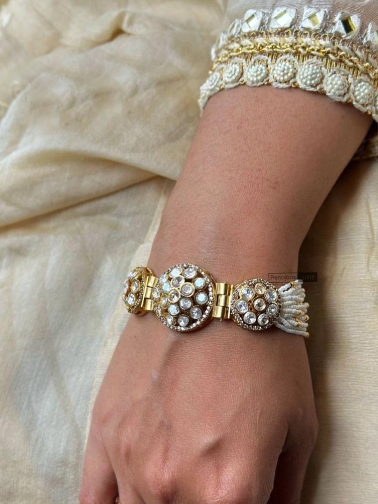 Moissanite ferozi Golden Pearl Adjustable Openable bracelet