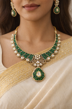 Load image into Gallery viewer, Green Premium Moissanite Stone Designer Necklace set
