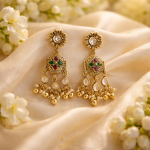 Load image into Gallery viewer, Kundan Tassel Ethnic Jhumka earrings
