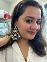 Load image into Gallery viewer, Alia Bhatt Inspired moissanite Uncut kundan Long Dangling Earrings
