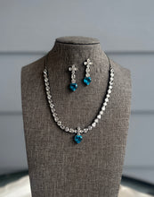 Load image into Gallery viewer, American diamond  Victorian Heart Simple dainty necklace set
