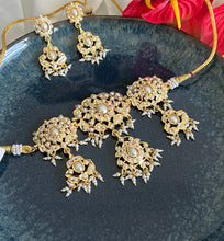 Load image into Gallery viewer, Real pearls Dainty exclusive Premium Choker necklace set
