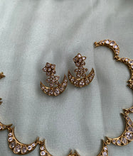 Load image into Gallery viewer, Dainty White Premium Golden Necklace set
