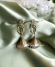 Load image into Gallery viewer, German Silver Dual Tone om trishul Jhumka Beads earrings
