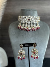 Load image into Gallery viewer, Ruby moissanite Golden Beads Choker set
