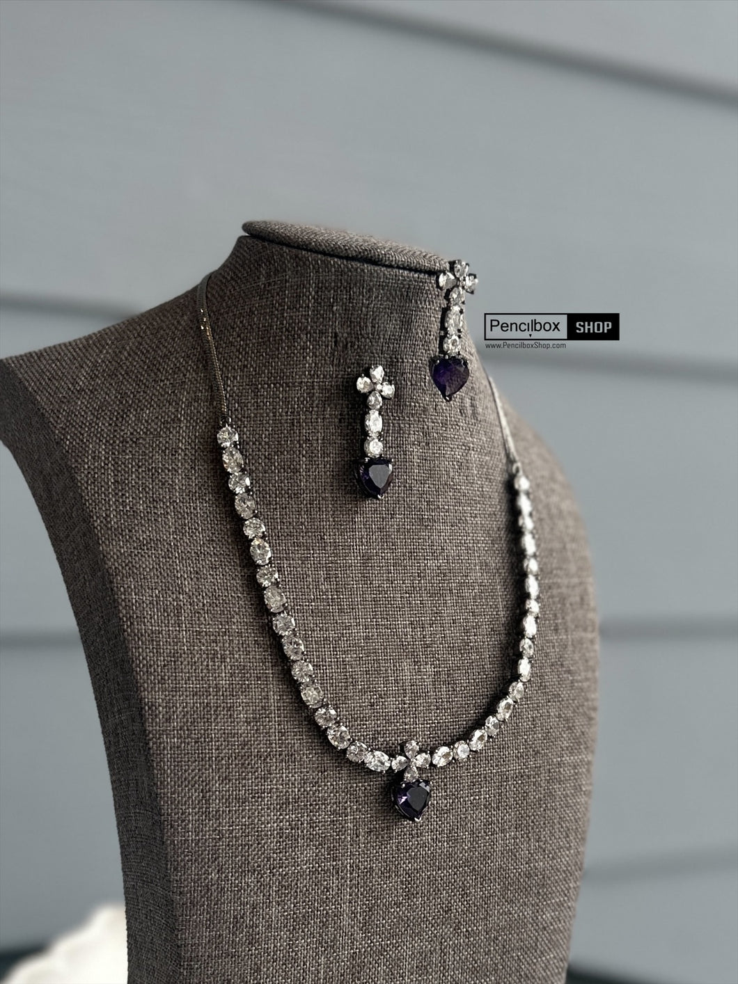 American diamond  Victorian Heart Simple dainty necklace set