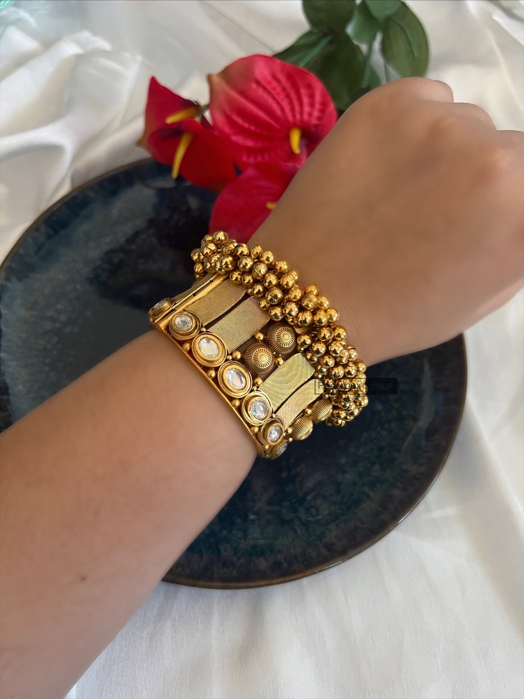 Kundan Golden beads Statement Openable Kada
