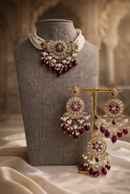 Load image into Gallery viewer, Zoe Polki Golden antique Finish Beads Choker necklace set with maangtikka

