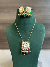 Load image into Gallery viewer, Premium Ruby Green  Moissanite  pendant Necklace set
