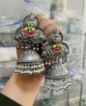 Load image into Gallery viewer, Pachi kundan German Silver pearl drop  earrings
