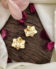 Load image into Gallery viewer, Moissanite Round Flower Stud Premium Earrings
