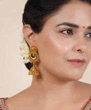 Load image into Gallery viewer, Golden Dainty Ethnic Jhumka Earrings
