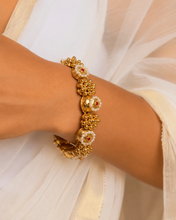 Load image into Gallery viewer, Golden silver Lookalike German silver Bracelet
