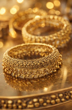 Load image into Gallery viewer, Rajwadi Gold Looking Hanging Beads Openable Bangle
