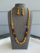 Load image into Gallery viewer, Ruby green Simple Matar Mala temple necklace set
