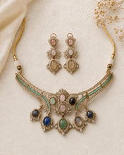 Load image into Gallery viewer, Green Baguettes Sabya gemstone choker necklace set
