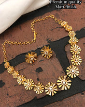 Load image into Gallery viewer, Golden Cz Dainty Simple Necklace set

