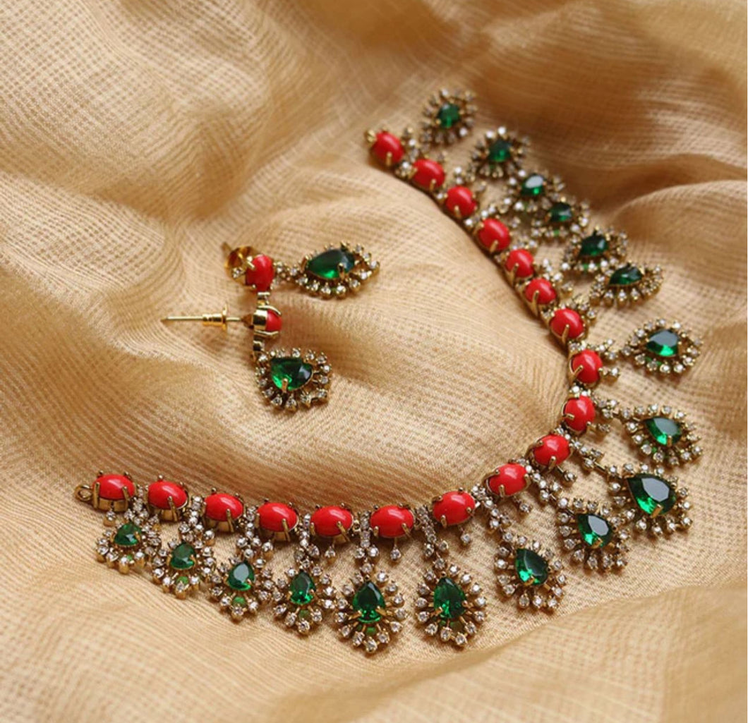 Golden Coral Dangling Temple Necklace set