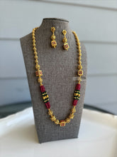 Load image into Gallery viewer, Ruby green Simple Matar Mala temple necklace set
