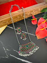 Load image into Gallery viewer, Ruby White German Silver brass pendant necklace set
