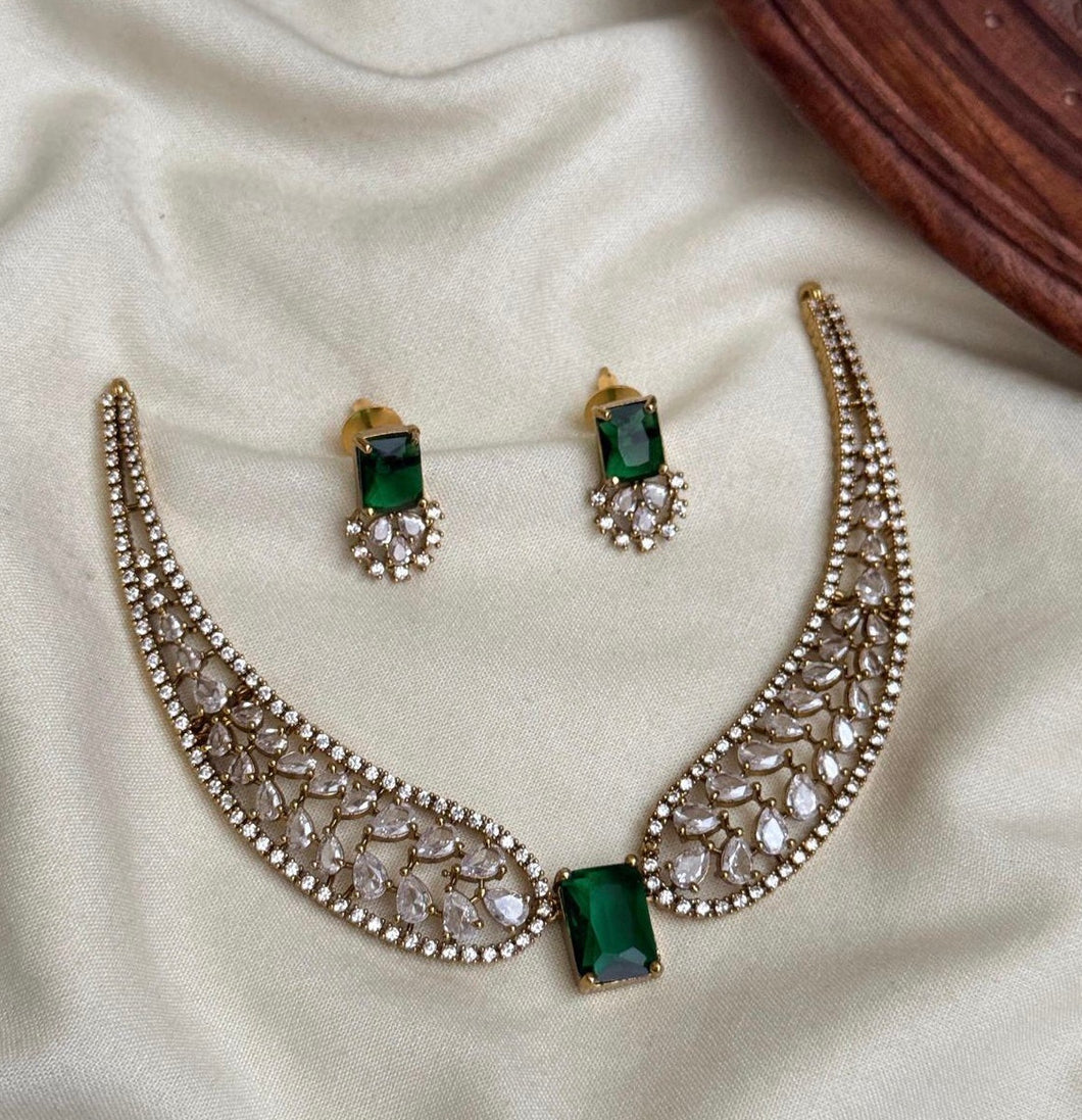 Cz Premium Ethnic Hasli Temple necklace set