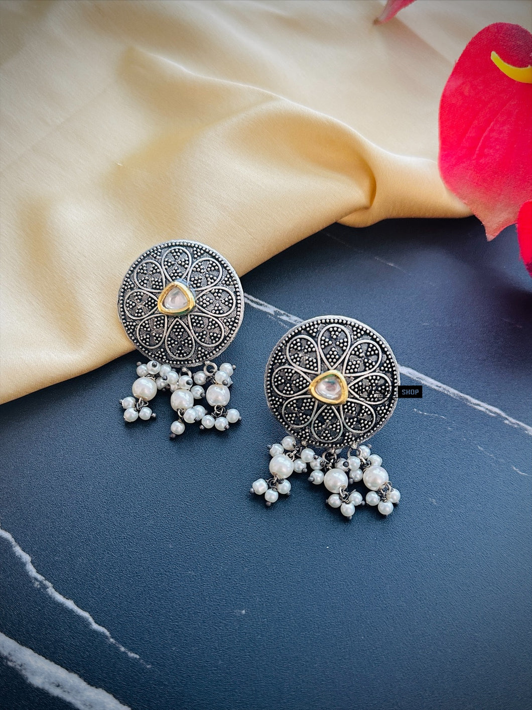 German silver kundan pearl Stud  earrings