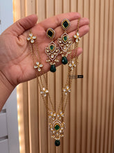 Load image into Gallery viewer, Tayani Sleek Stylish Chain Gold Plated Mala Premium Tayani Necklace set
