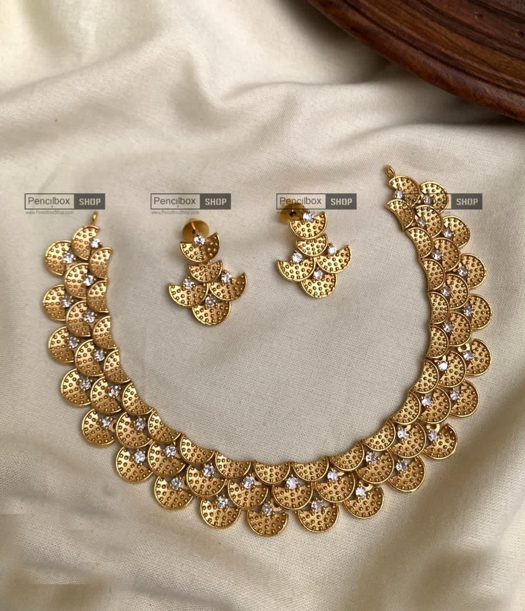 Golden Cz Dainty Temple Necklace set
