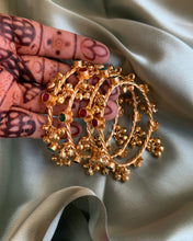 Load image into Gallery viewer, Ruby green Golden Set of 4 Ghungroo Bangles set
