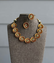 Load image into Gallery viewer, Soni 22k Gold plated Green Flower Designer Tayani Necklace set
