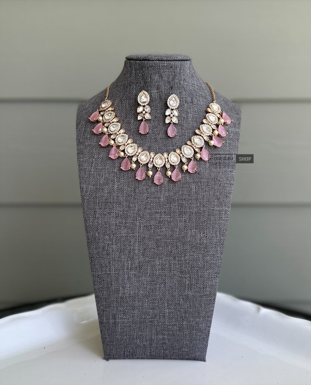 22k gold plated Pink Statement Tayani Necklace set