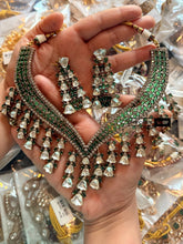Load image into Gallery viewer, Green Tassel Moissanite Stone Necklace set
