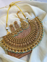 Load image into Gallery viewer, Green Rajwadi Grand Pearl Rajwadi Necklace Temple Set
