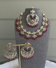 Load image into Gallery viewer, Mirror Beads necklace set with maangtikka
