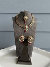 Load image into Gallery viewer, Chahat Ruby Kundan Polki Necklace Set with Maangtikka
