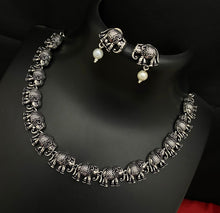 Load image into Gallery viewer, German Silver Cute elephant choker Necklace set

