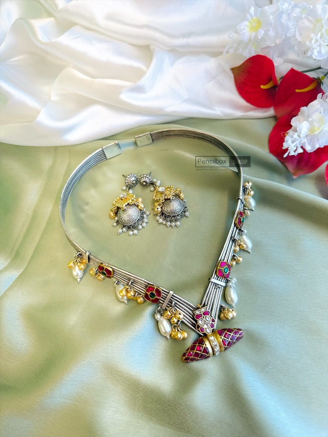 German silver Ruby Green Pachi kundan stylish Hasli Necklace set