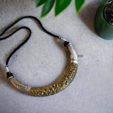 Load image into Gallery viewer, German Silver replica Dual Tone Solid Hasli Necklace
