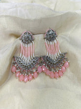 Load image into Gallery viewer, Kundan Hydro Pearl Long Drop Earrings
